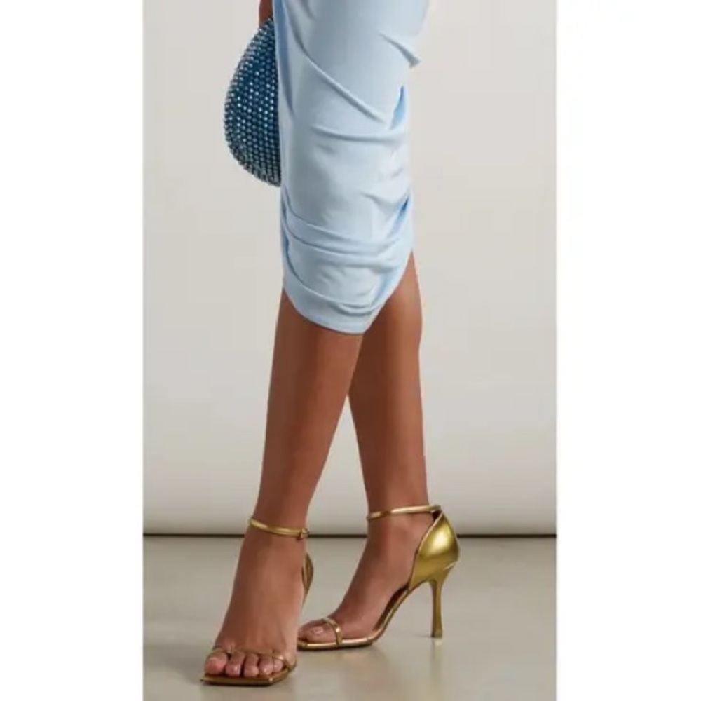 BOTTEGA VENETA Stretch Ankle Strap Mirror Calf Sandal Gold Metallic